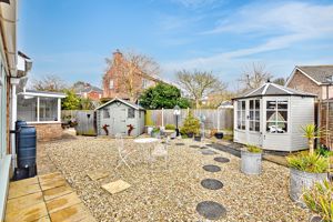 Photo 17- click for photo gallery